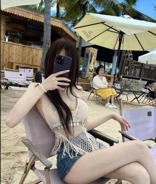 抖音肖雅婷制服录像风波:网传榜一大哥说法引发争议