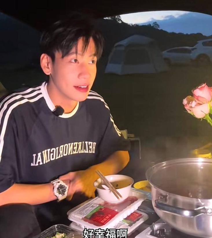 抖音地陪博主“台风来了”被多名女性曝光 隐瞒恋情与同居争议不断