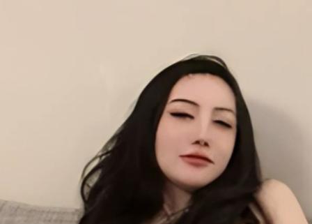抖音磨人小妖精Mia卷入争议片段 高冷御姐形象出现明显反差