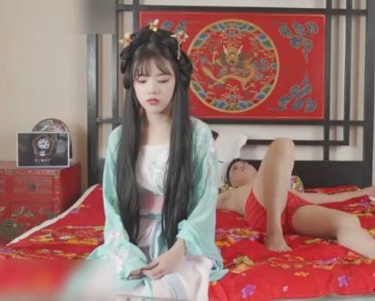 潘甜甜三部曲回顾：从七夕新人到少女悔悟，她的网络形象为何变化这么大？