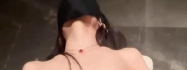 推特博主跳跳羊发布新作 骨感形象仍是最鲜明标签