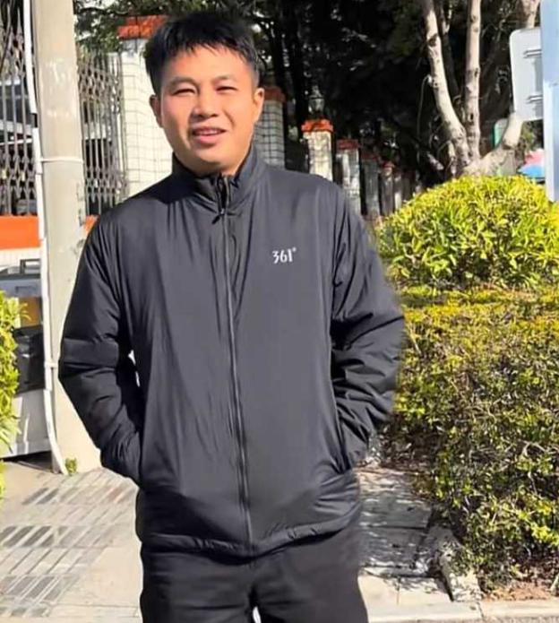 抖音网红“哎呦喂你江哥”被曝十宗质疑，公益视频与感情问题引发争议