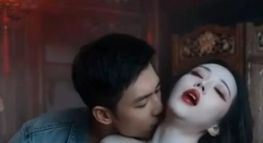 AI短剧《南山古宅的倩影》前三集 雨夜摄影师遇见红旗袍女鬼
