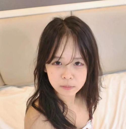 推特鱼哥原创约会片段 可爱纹身女生反差明显 后段情绪表现强烈