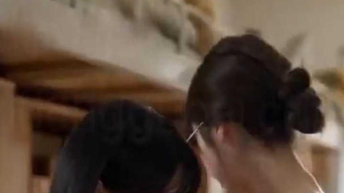 性转魅魔林北室内人物近景