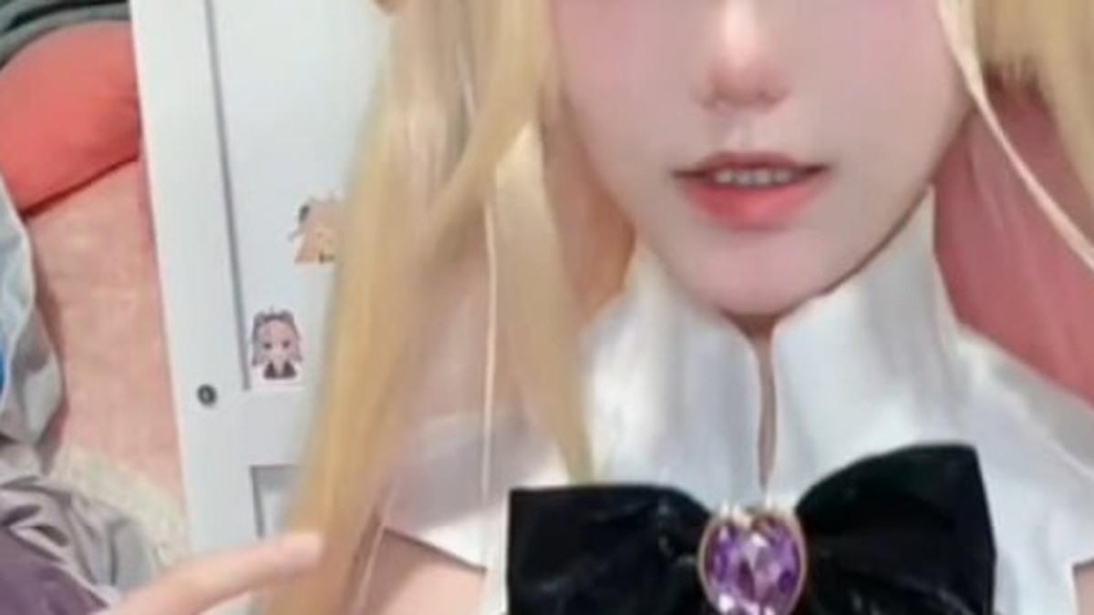 废柴少女监狱蹲黑金角色造型