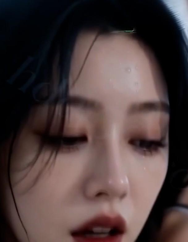 美团代操中女客户的面部近景
