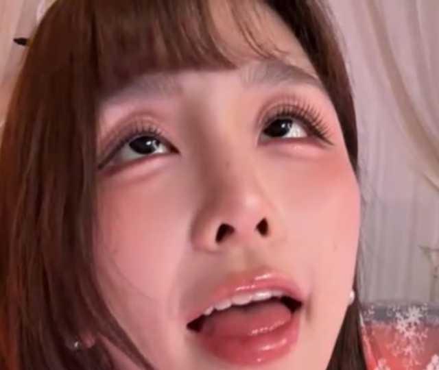 Kiki小野猫室内表情画面