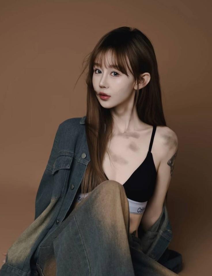 吴迪关系事件中女子的公开照片