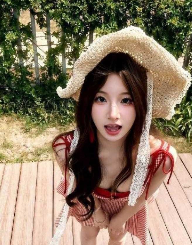 女子在户外的正面照片