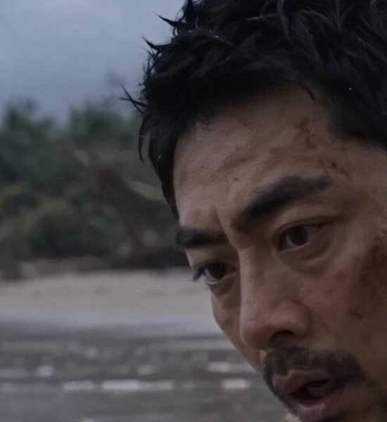 牛马沦落荒岛做地主中林振宇在海边寻找水源